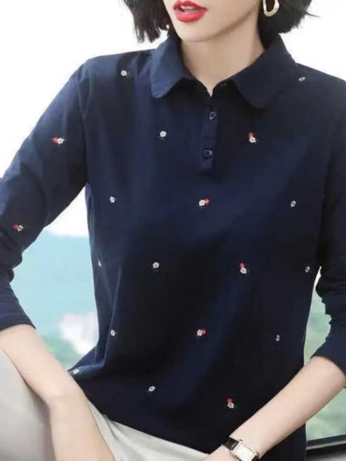 ポロシャツ 長袖 小花刺繍入り